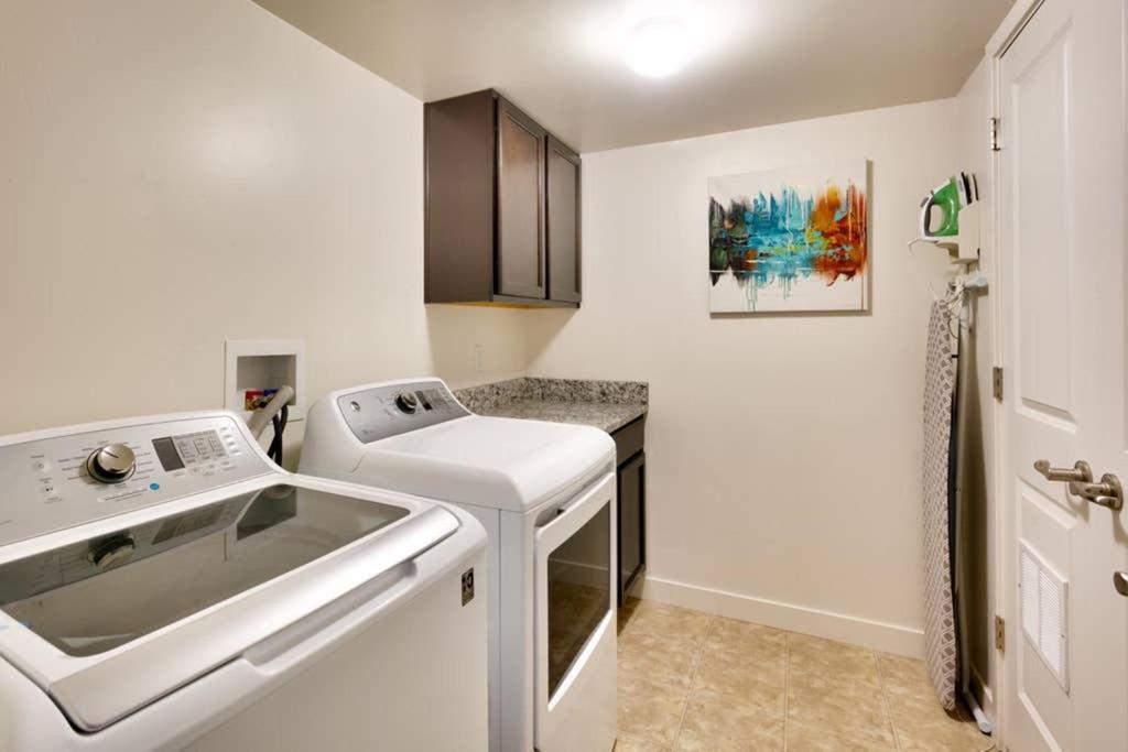 5D New Redcliff Condo, Pool & Hot Tub Moab Bagian luar foto